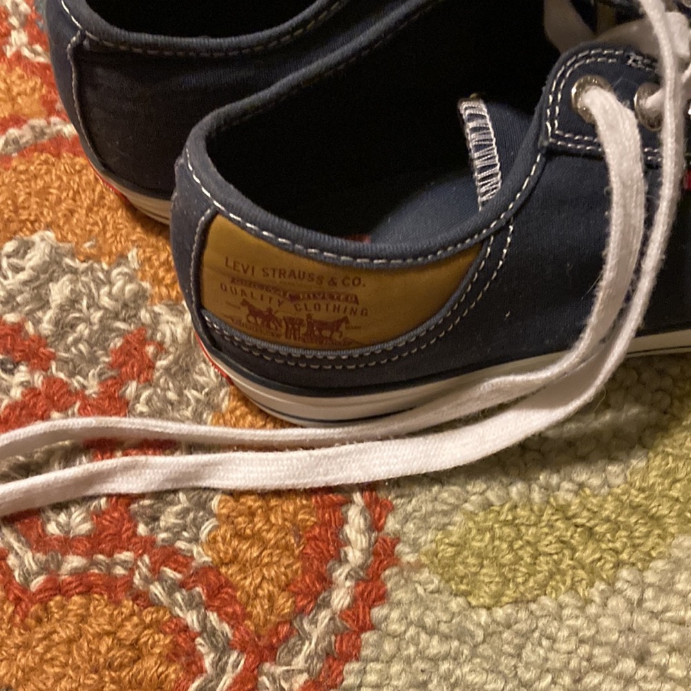 Levi canvas low cut tennis. - Picture 2 of 6